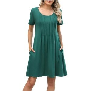 Green Short Sleeve Scoop Neck Women’s Dress with Pockets